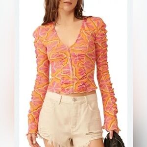 Free peiple pink and orange floral ruched top nwot Xs